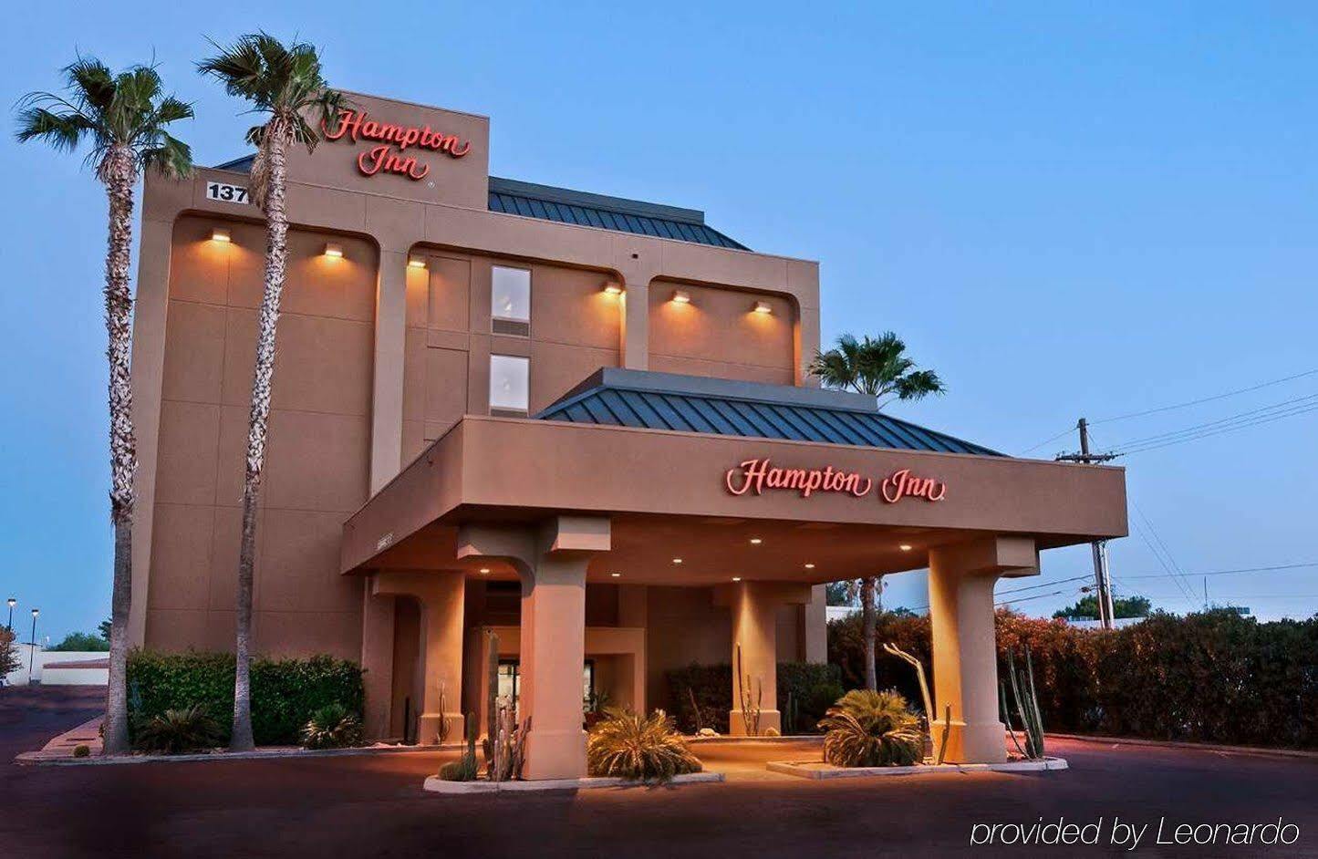 Hyatt Place Tucson Central Экстерьер фото