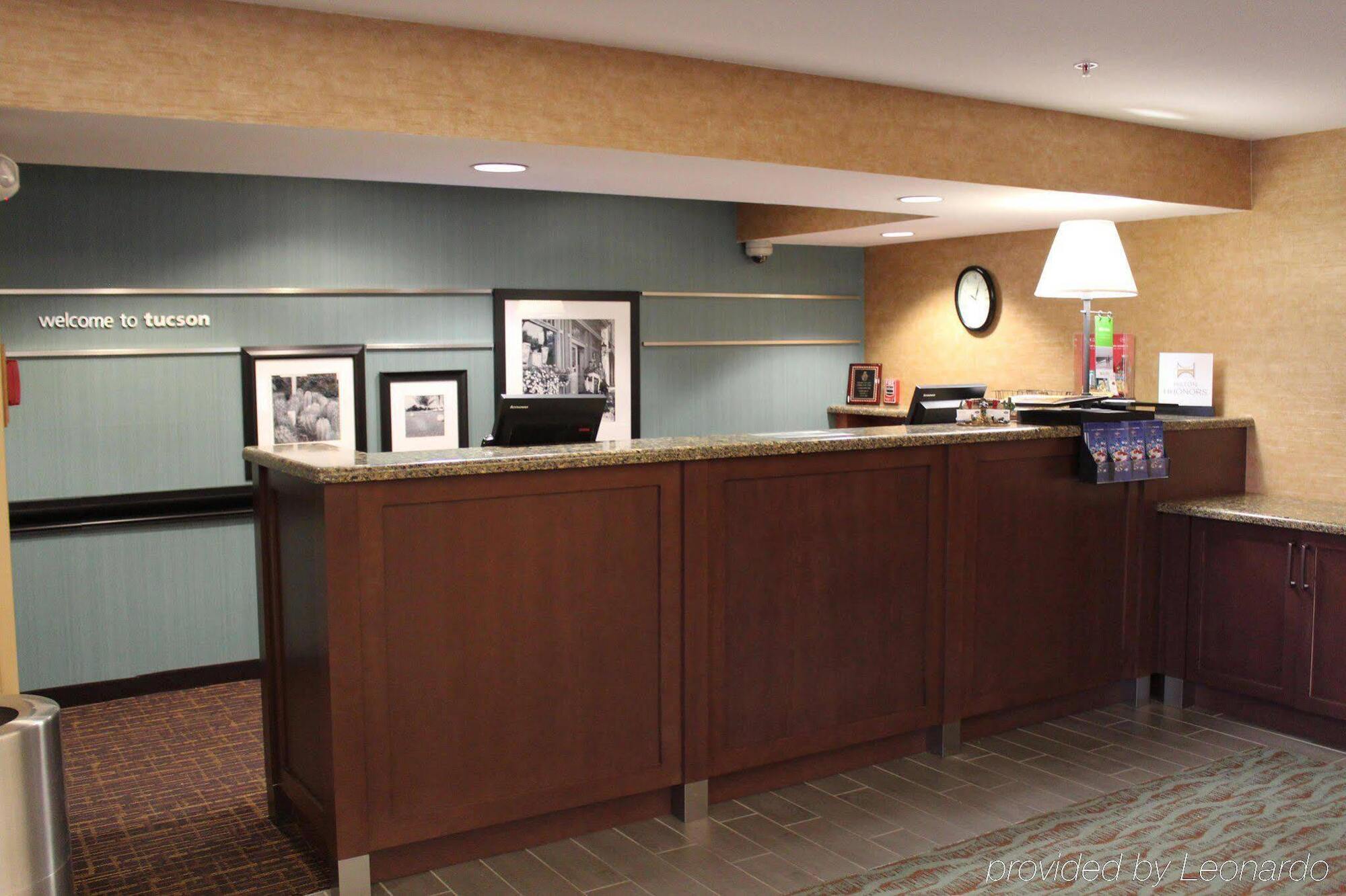 Hyatt Place Tucson Central Экстерьер фото
