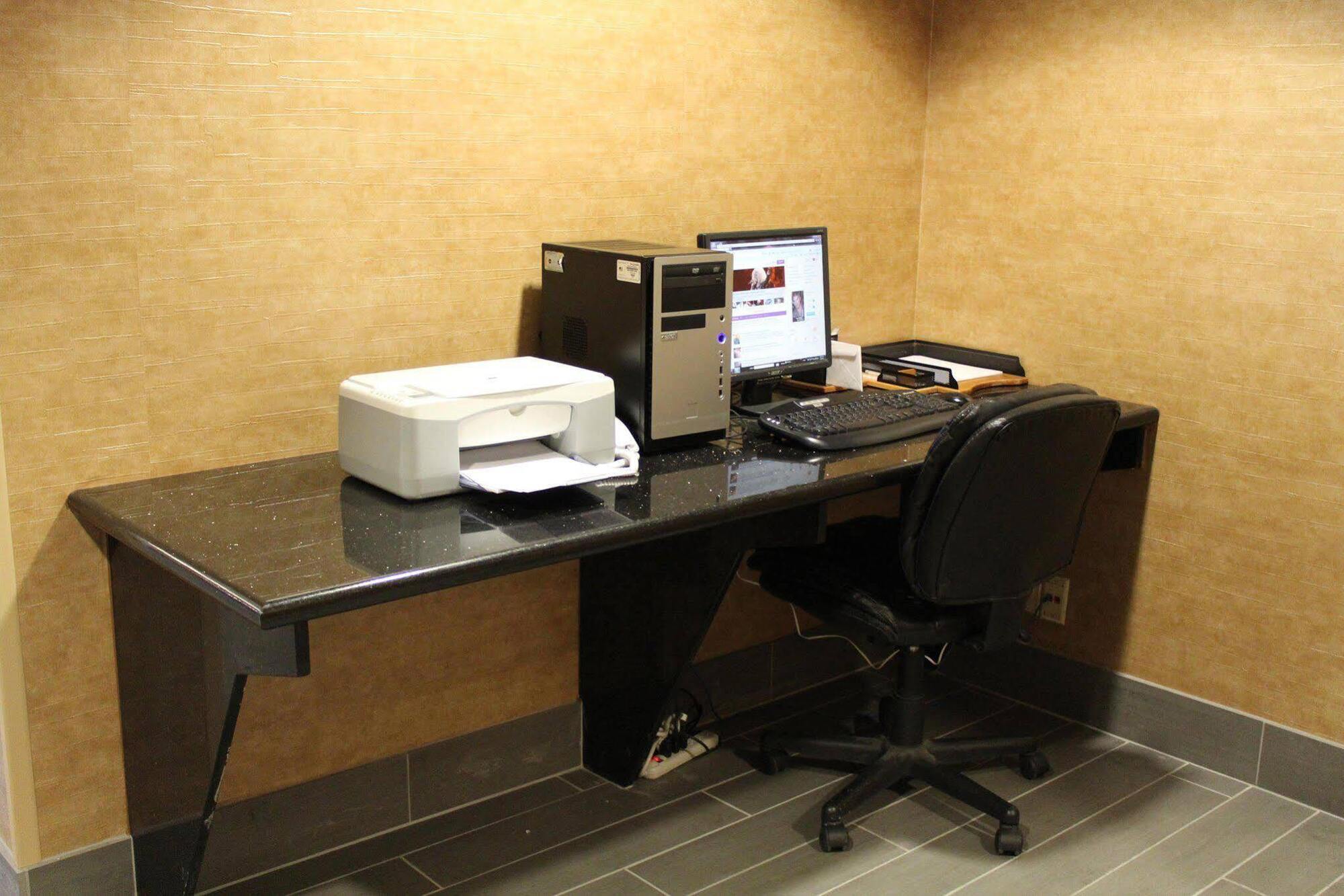 Hyatt Place Tucson Central Экстерьер фото
